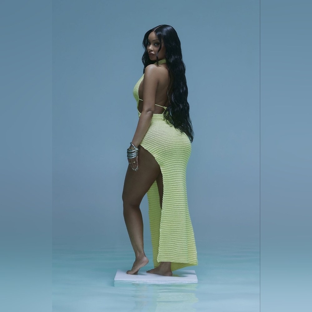 Fashion Nova Green Maxi Pencil Dress with Cut Out - Picture 3 of 4